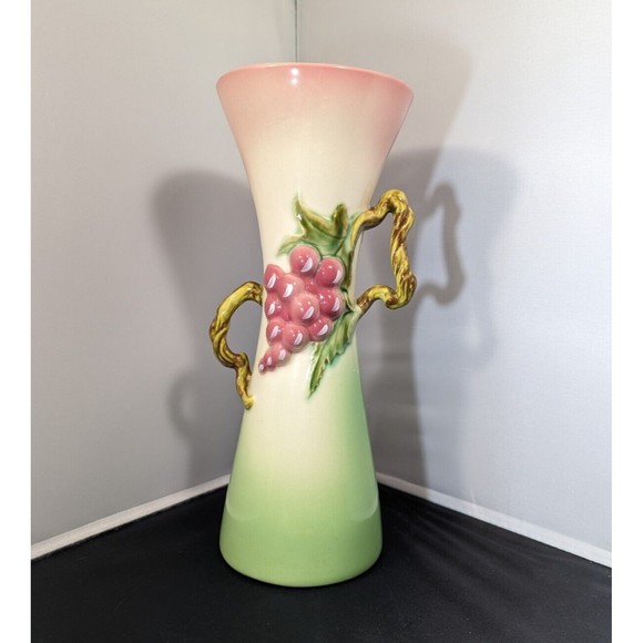 Hull Accents Vintage 958 Hull Tokay Pink Green Vase 3d Grape